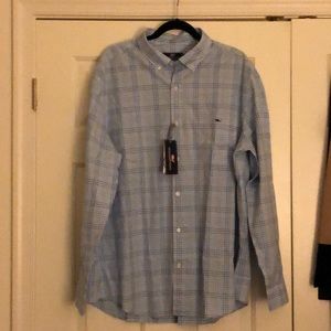 Men’s Vineyard Vines button down New with tags!!